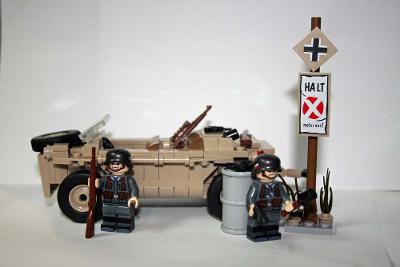Schwimmwagen German WW2 car with 2 Soldiers set  Toys Minifigure