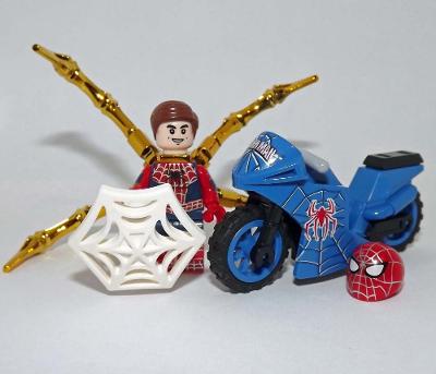 Spider-Man Tobey Maguire Minifigure with motorcycle marvel no way home e Toys M