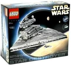 LEGO Star Wars 10030 UCS IMPERIAL STAR DESTROYER (3104 pieces)