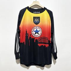 Newcastle United 1996-1997 Goalkeeper Men Retro Jersey  Long S...
